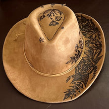 Load image into Gallery viewer, Brown Western Hat with Wild Flowers